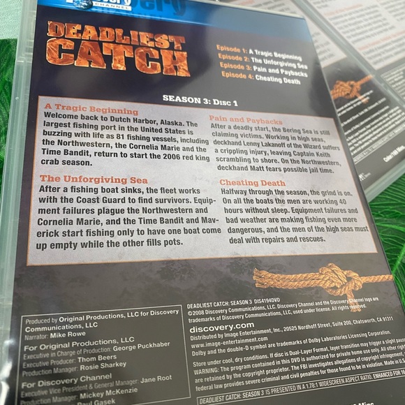 🎈Sale 🎈2 for $10 NWOT Deadliest Catch season 3 three disc set Sig Phil Blake - Picture 6 of 8